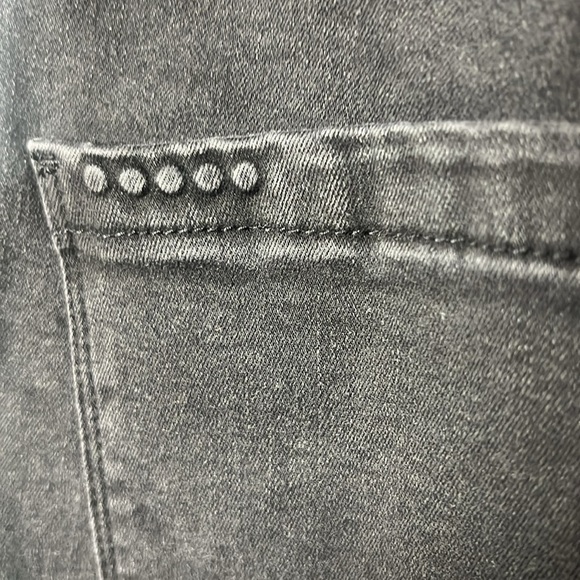 NWT Blank NYC THE FRANKLIN IN JUSTIFIED JEAN Size 31 - Picture 9 of 11